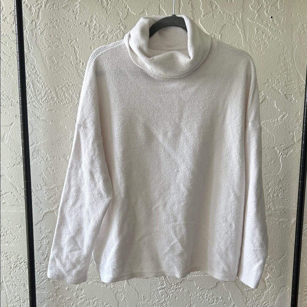 Aerie Soft White Turtleneck Sweater